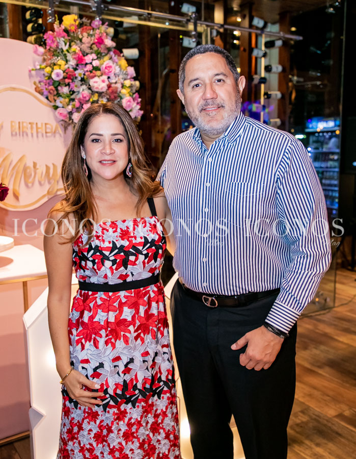 cumpleaños Mary Marinakys de Tinoco