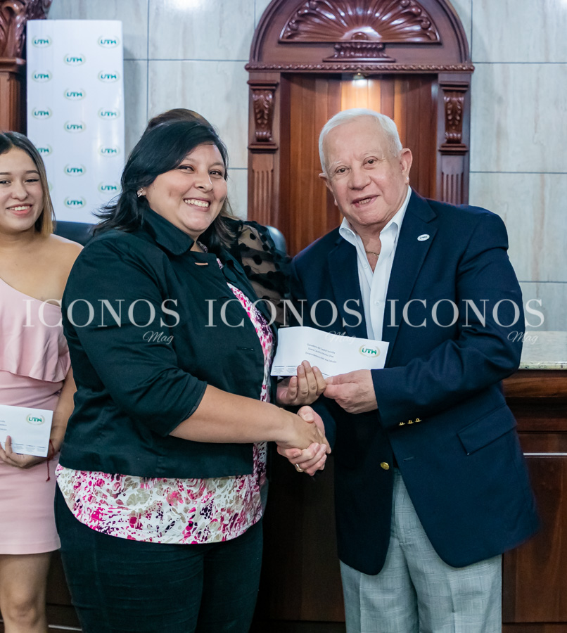 Entrega capital semilla ganadoras AWE 2023 by UTH