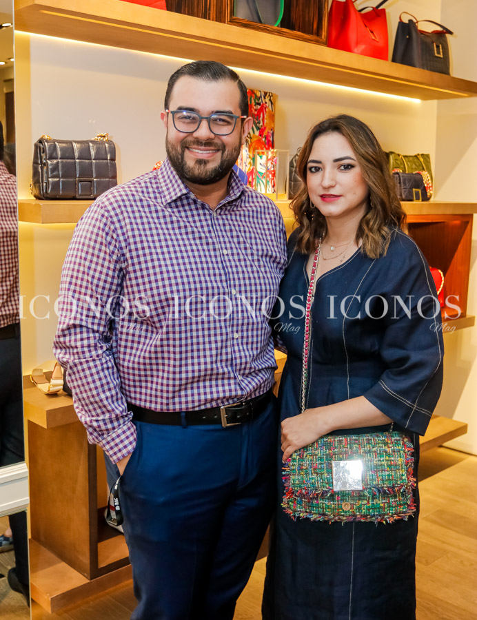 Father’s Day by Purificación García en Mall Multiplaza Tegucigalpa