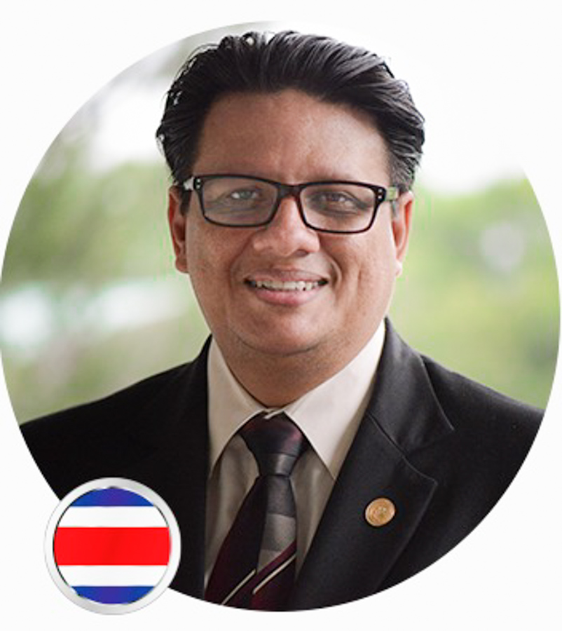 La 32 jornada internacional de actualizacion tecnologica by UTH Honduras