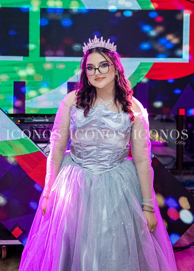Quince años Maria Jose Perez Bogran (1)