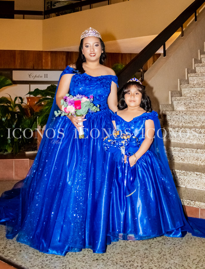 Quince años Nikol Haydee Fajardo Garay