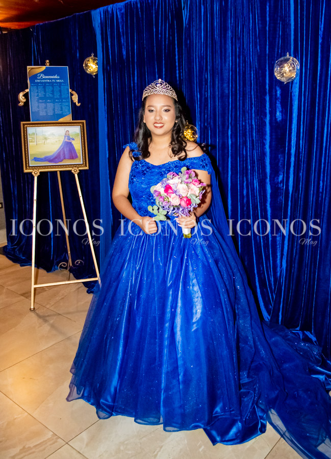 Quince años Nikol Haydee Fajardo Garay