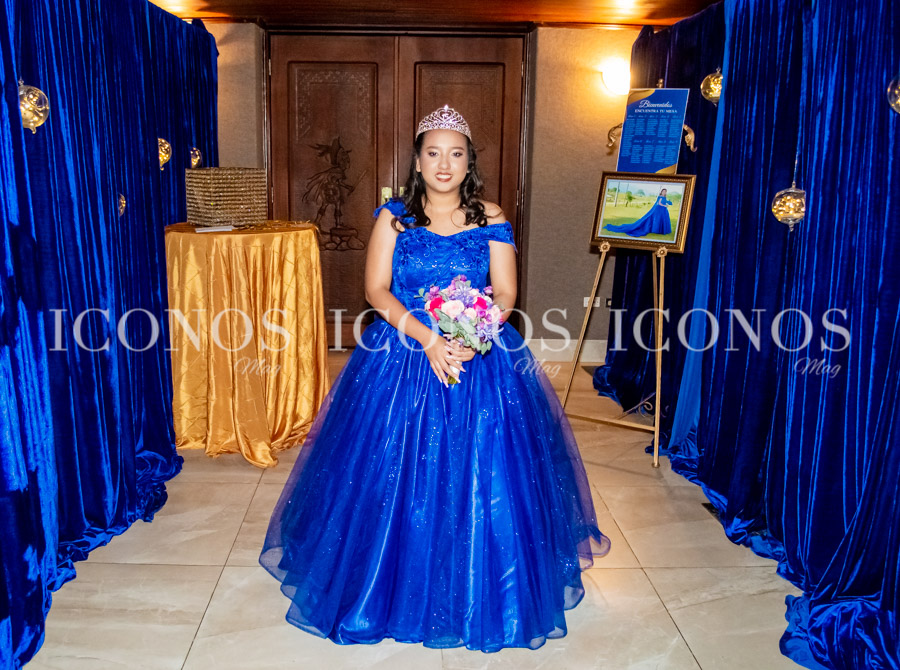 Quince años Nikol Haydee Fajardo Garay