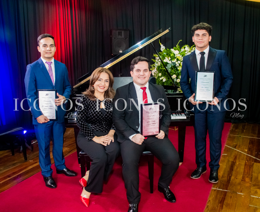 Recital para papa Academia de Bellas Artes