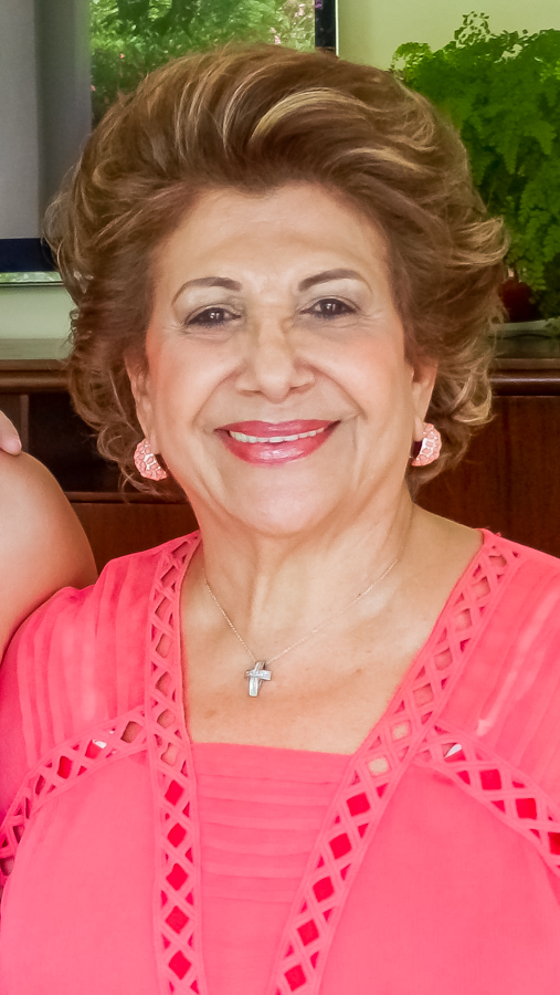 Victoria Faraj Richmagüi de Toya Atala