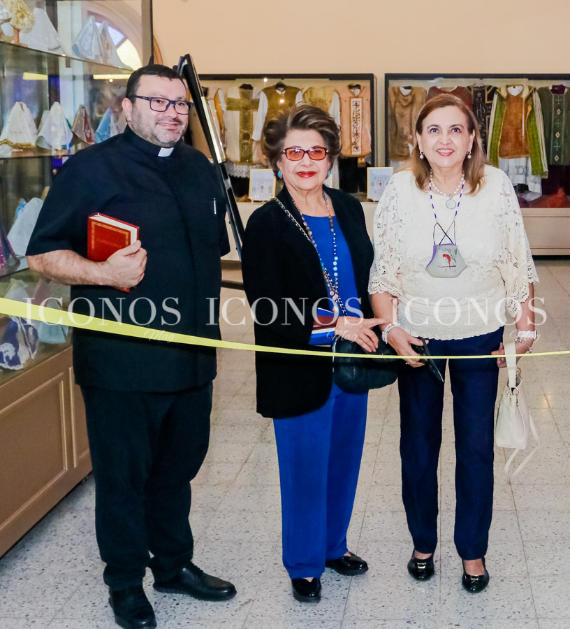 Victoria Faraj Richmagüi de Toya Atala