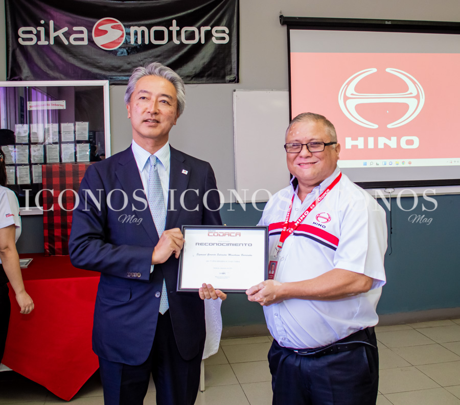 Visita embajador de Japón Jun Nakahara a Grupo Motores Hino Honduras