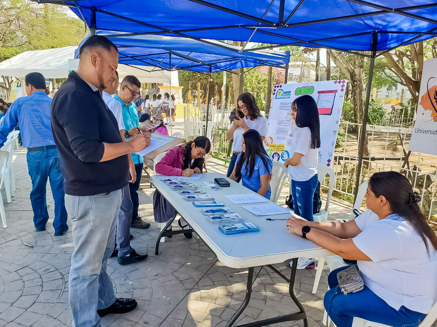Actividades de vinculación de la carrera de Psicología UCENM