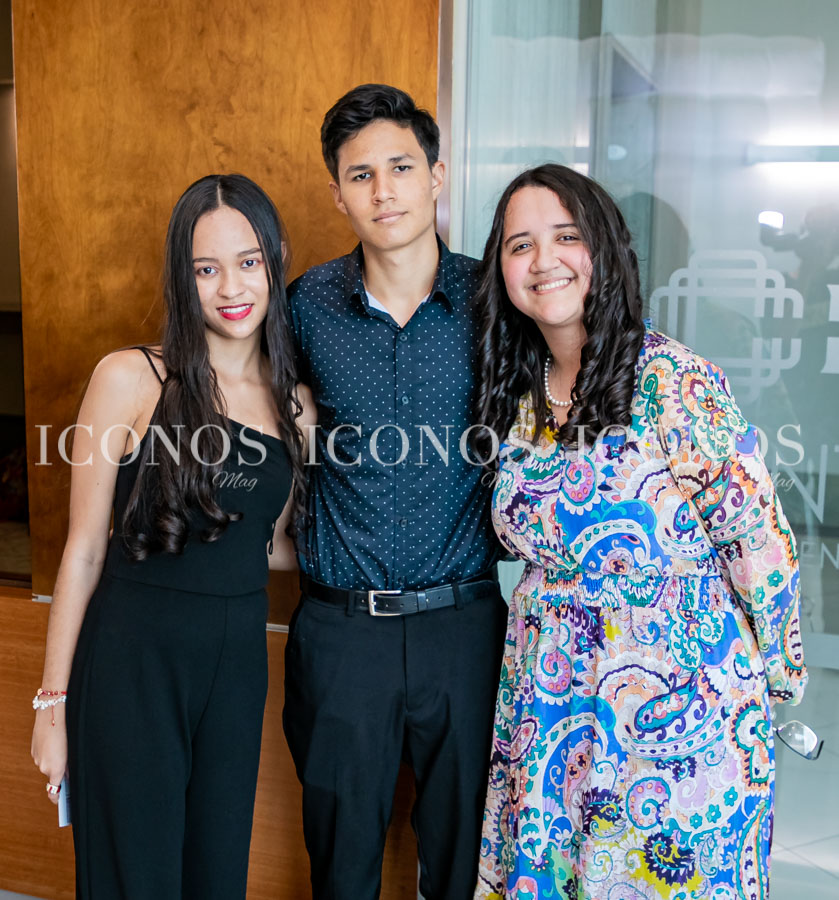 Desayuno Seniors FP 2023 by Future Path School & Institute PARTE DOS