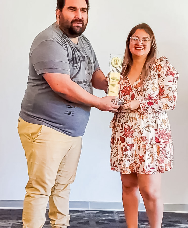 Estudiante de UTH se corona campeona Nacional de Ajedrez Femenino