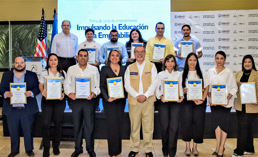 Reconocimiento de Usaid y Fundahrse a Grupo Jaremar