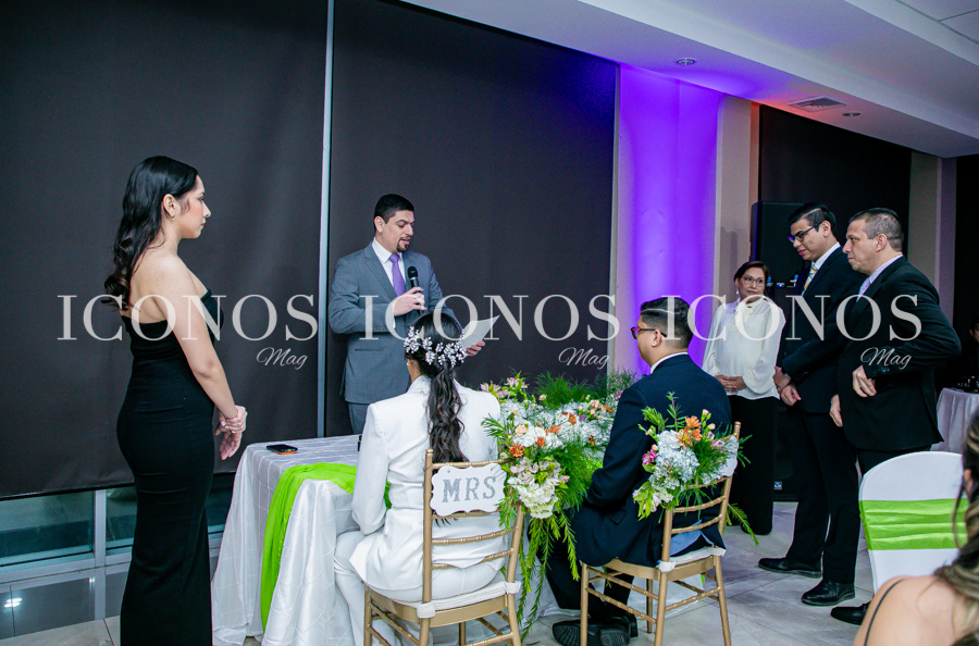 Boda civil Julia Tovar y Miguel Ardón (1)