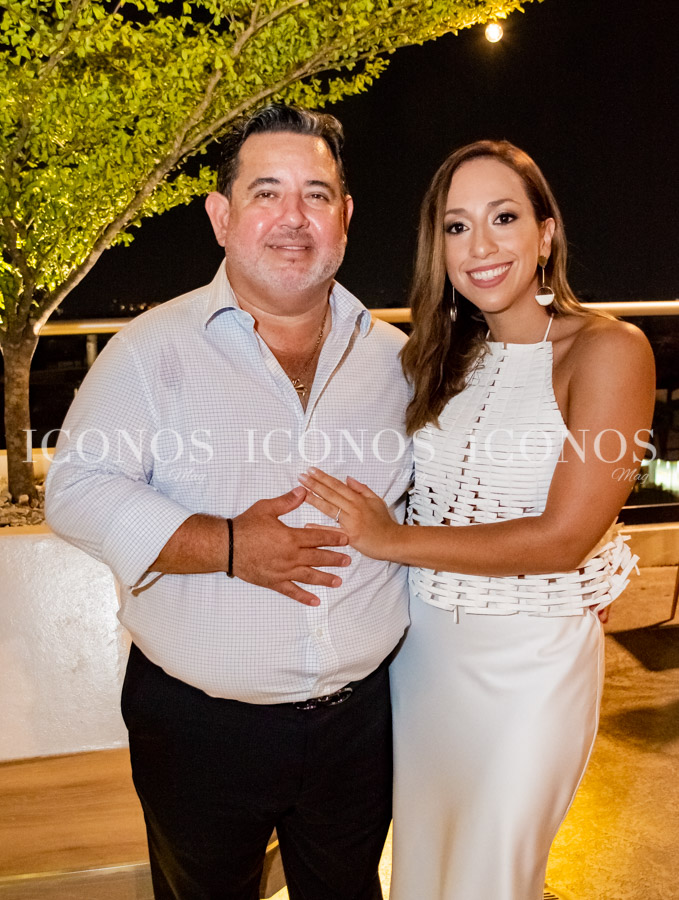 Compromiso matrimonial Geovani Chahin y Johana Raquel