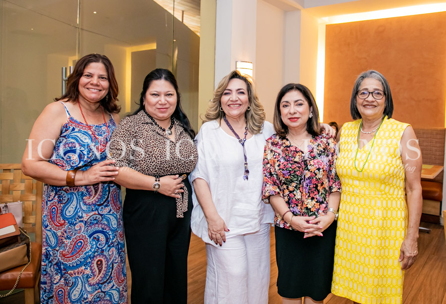 Cumpleaños Dina Esther Bulnes Soler