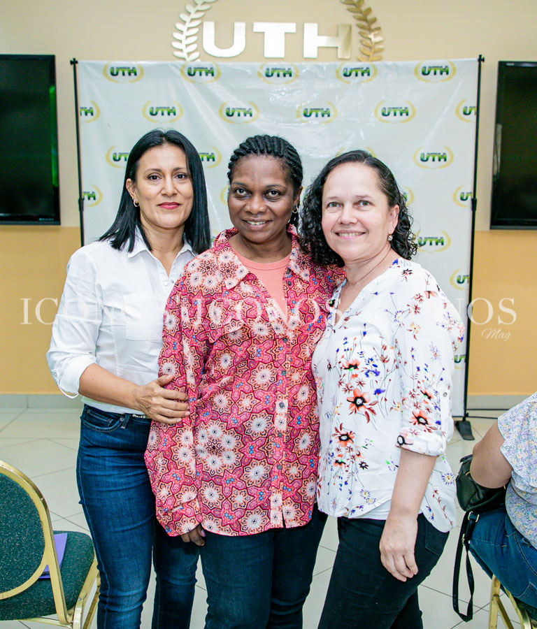 Inteligencia artificial para la educación by UTH Honduras