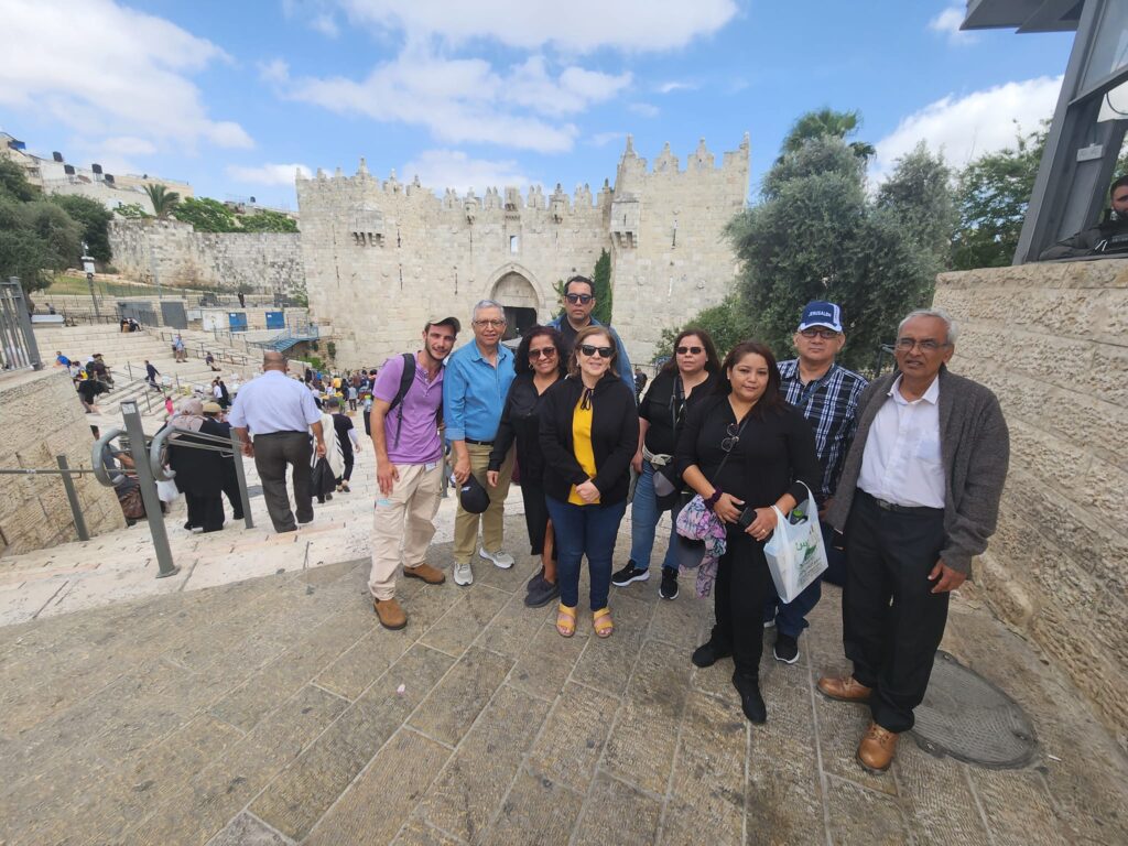 Tour de actividades gira académica UCENM por Israel (1)