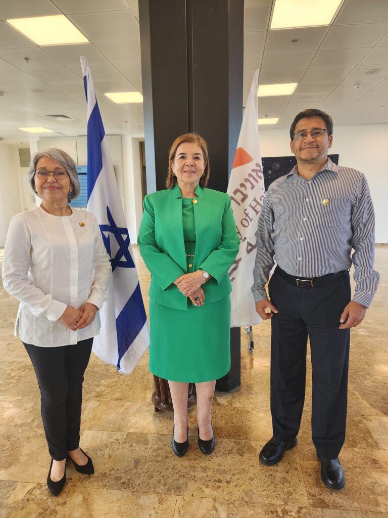 Tour de actividades gira académica UCENM por Israel (1)