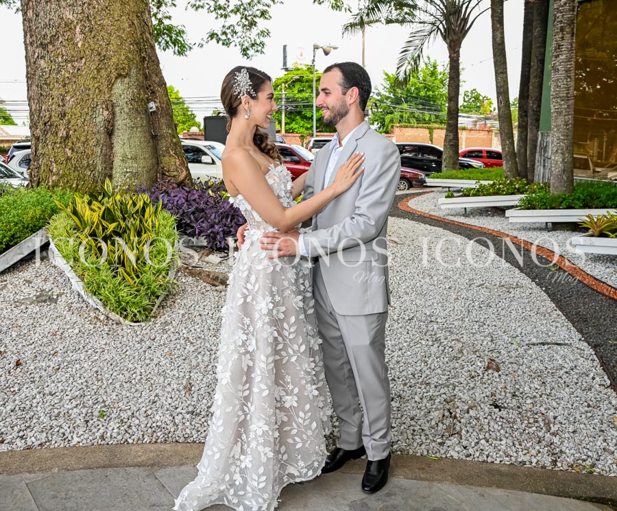Boda civil Stephanie Dox y Faiz Andonie parte 1