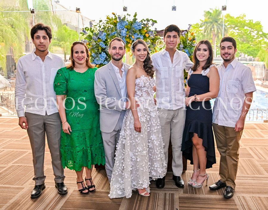 Boda civil Stephanie Dox y Faiz Andonie parte 1