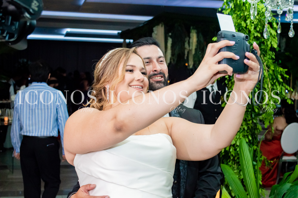Cristy Flores Raudales y Jaime Hernández Cerritos