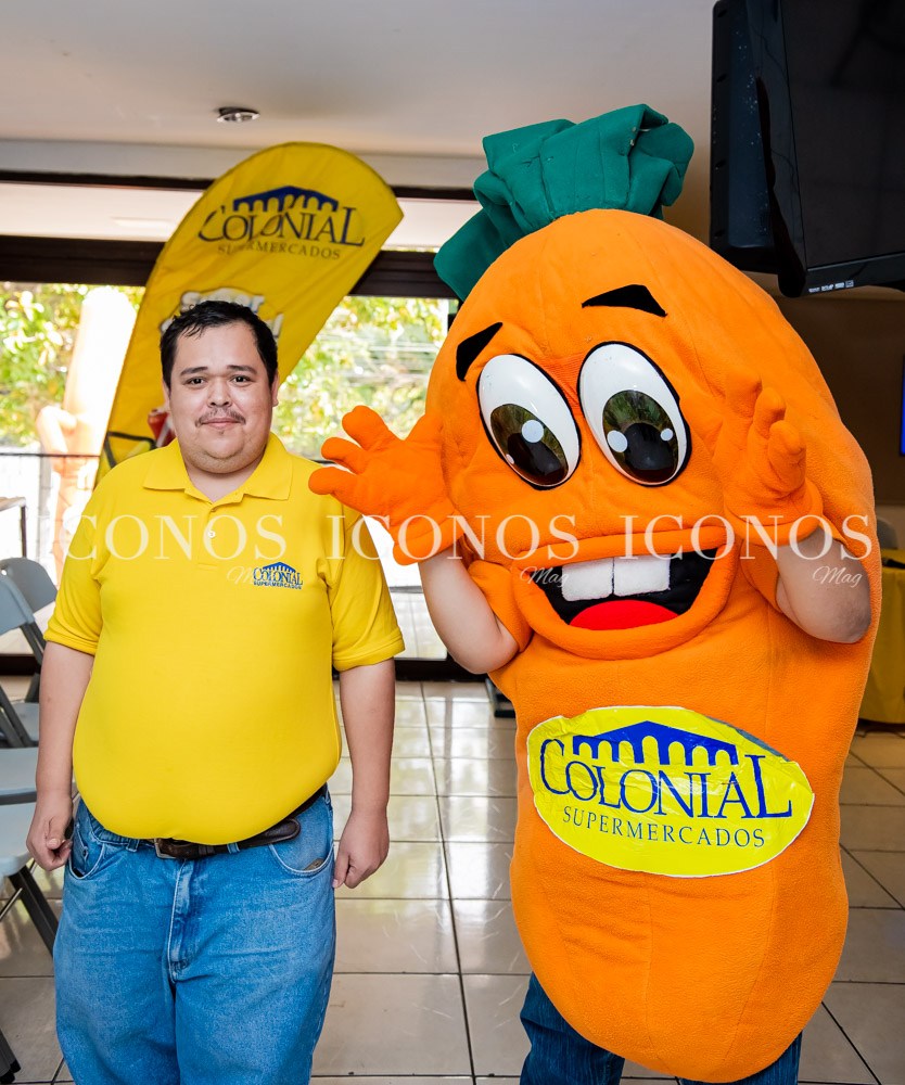 Firma convenio Supermercados Colonial Banco de Alimentos (1)