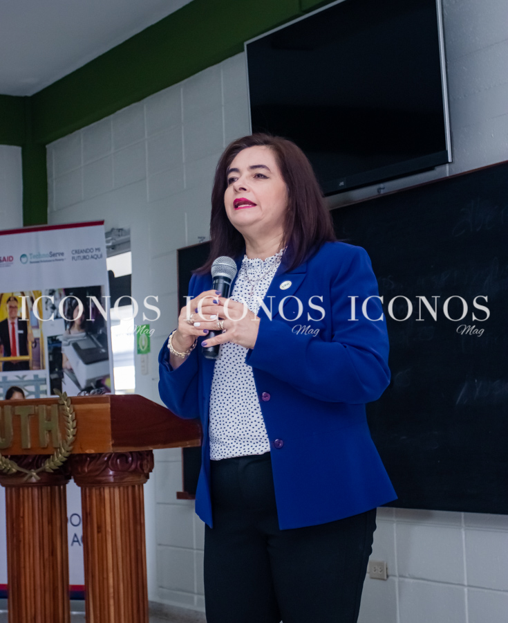 Lanzamiento Reactiva2 by UTH campus Tegucigalpa