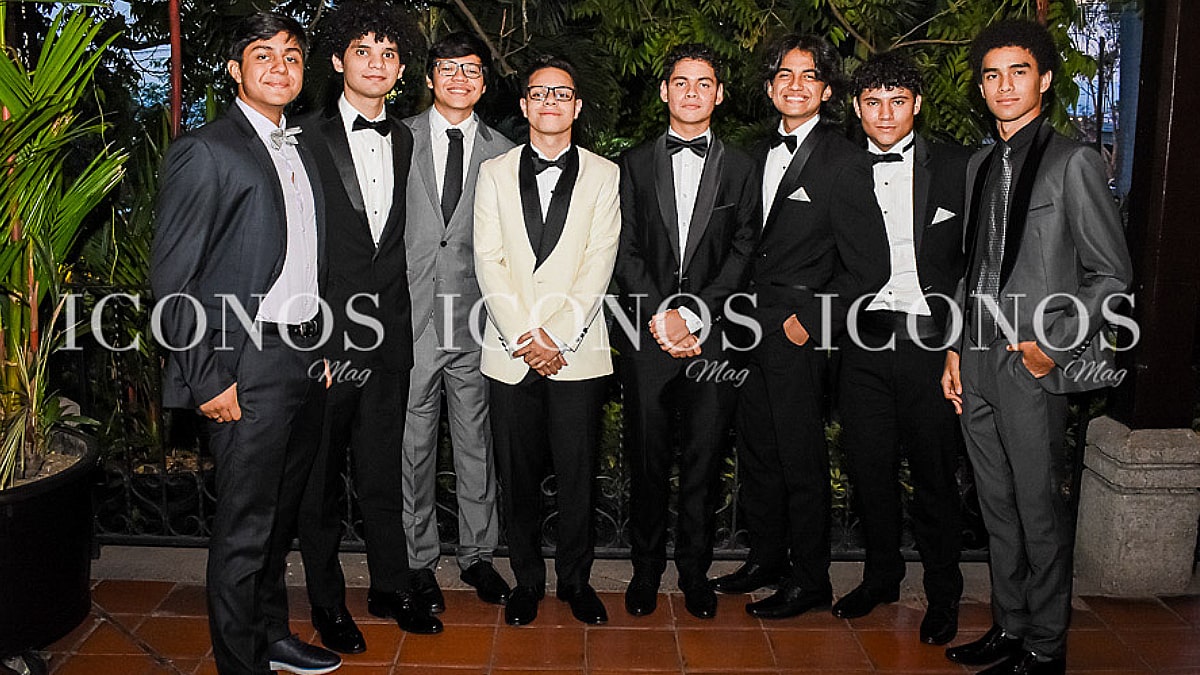 especial graduaciones 2023