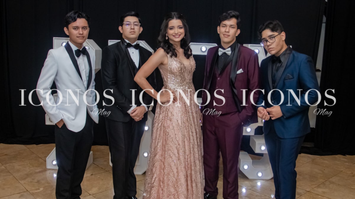 especial graduaciones 2023