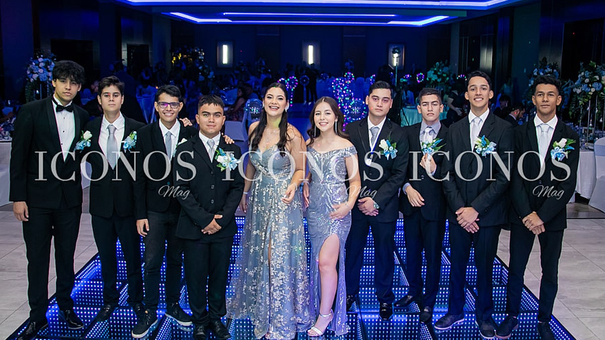 especial graduaciones 2023