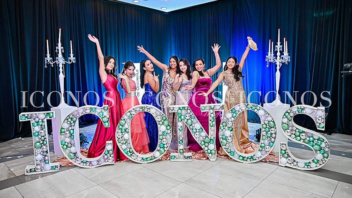 especial graduaciones 2023