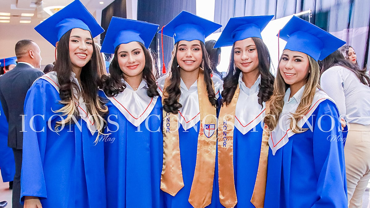 especial graduaciones 2023