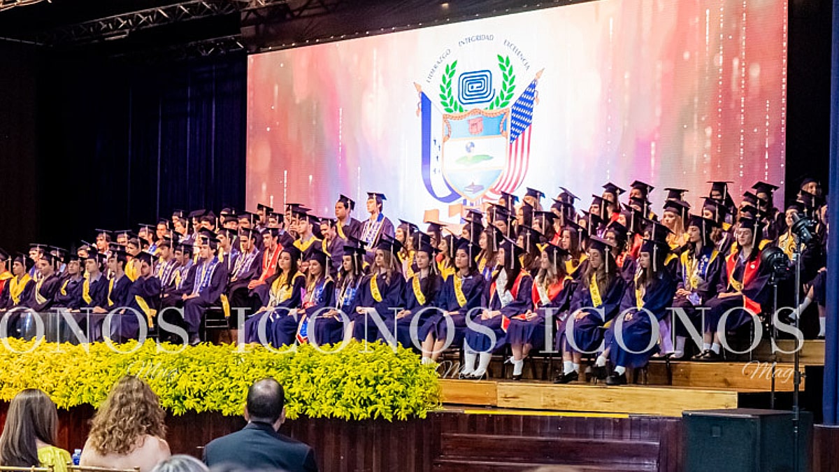 especial graduaciones 2023