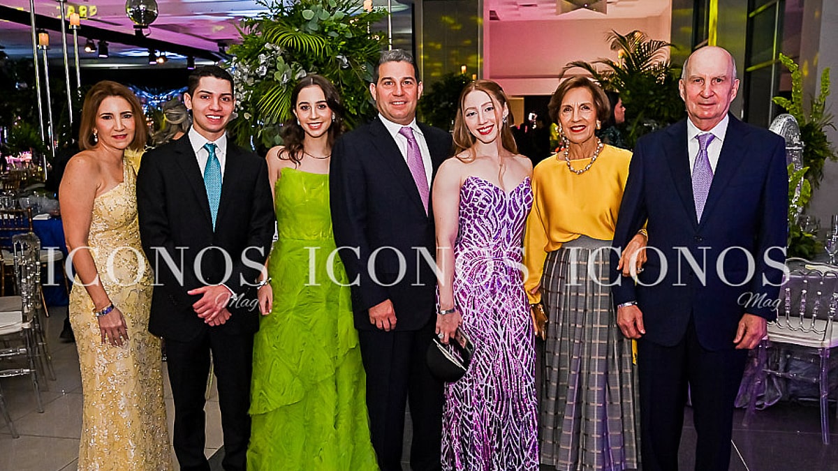 especial graduaciones 2023