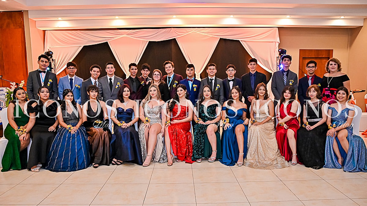 especial graduaciones 2023