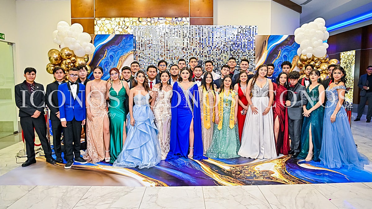 especial graduaciones 2023