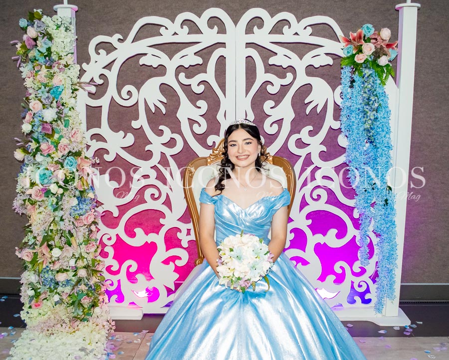 Quince años Hanna Paredes (1)