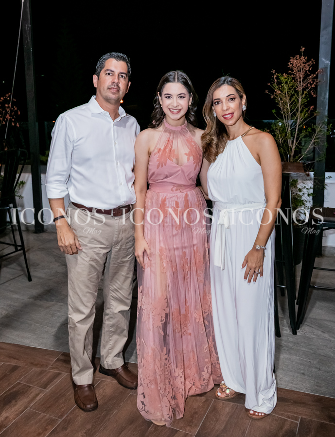 Quince años Natalie Romero (1)