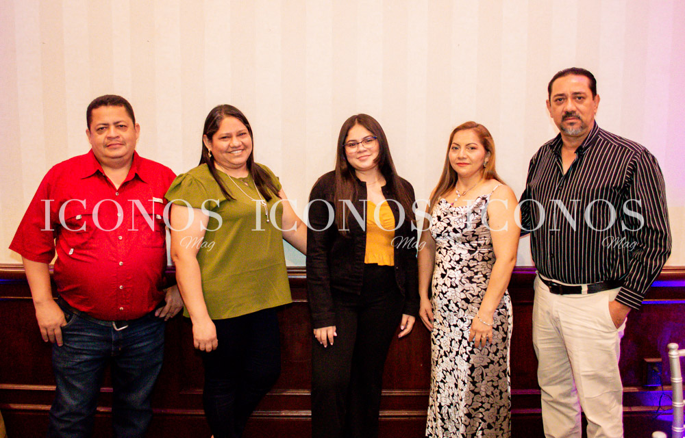 Quince años Yenelin Sagastume (2)