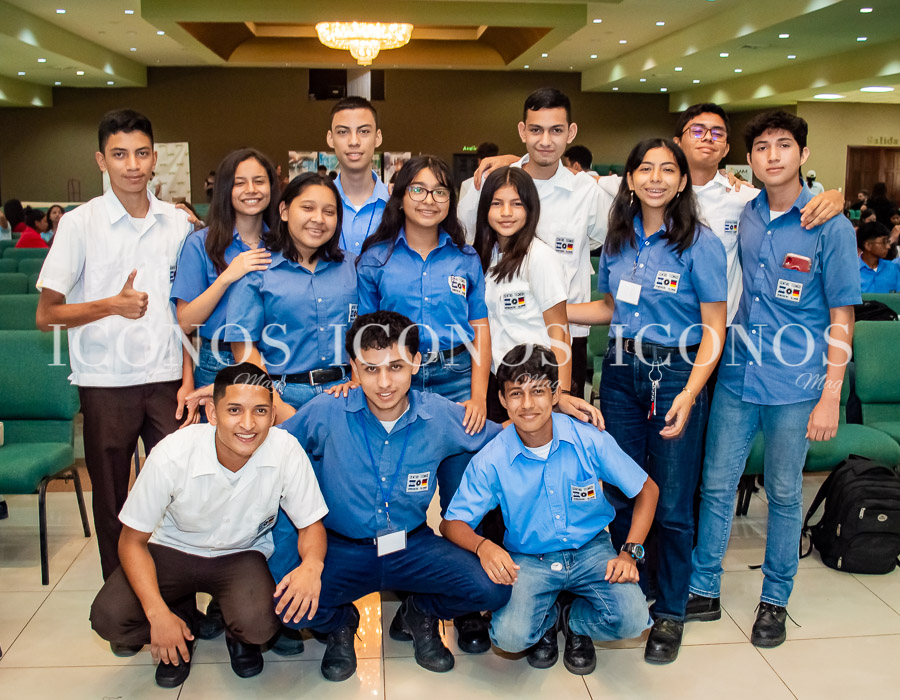 Team Challenge 2023 by UTH San Pedro Sula Honduras