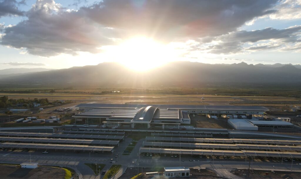 Aeropuerto Internacinal Palmerola (4)