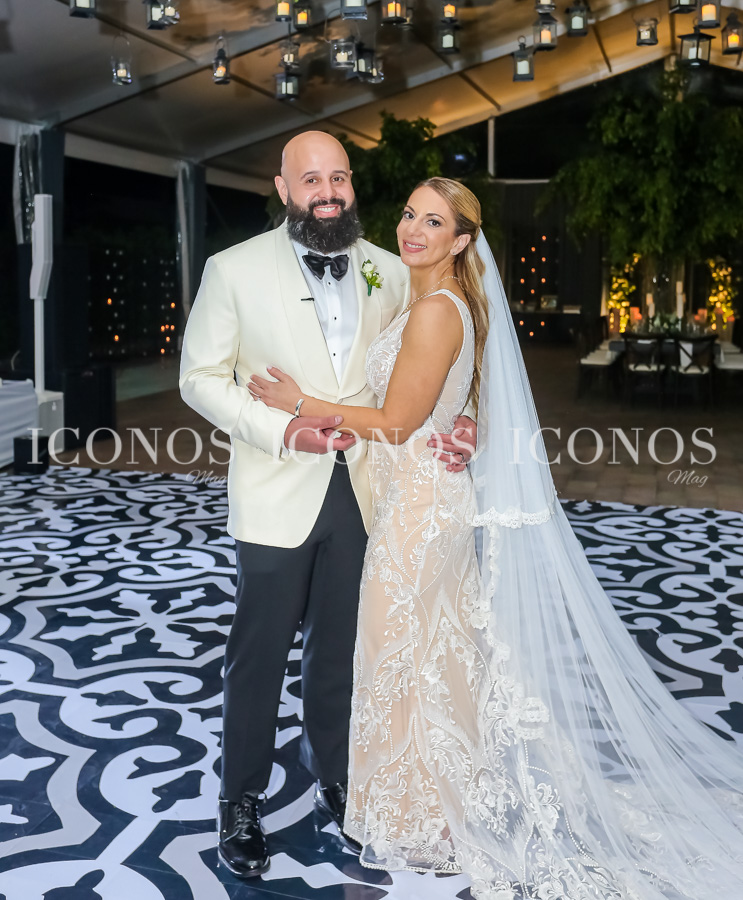 Deyna Espinosa y Carlos Salgado