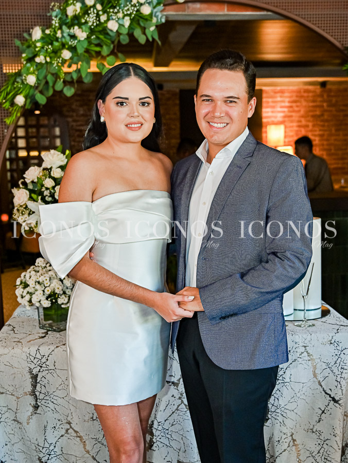 Boda civil Eliza Panayotti y Mateo Suarez