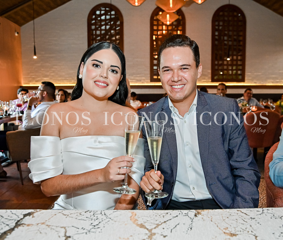 Boda civil Eliza Panayotti y Mateo Suarez