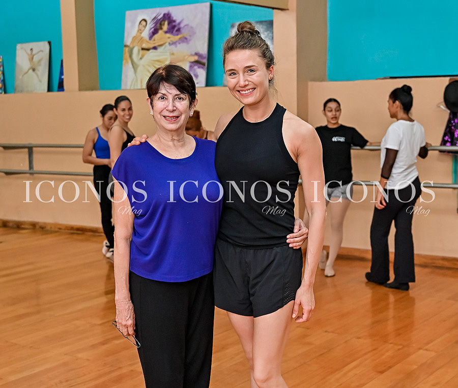 Cecilia Iliesiu (29)