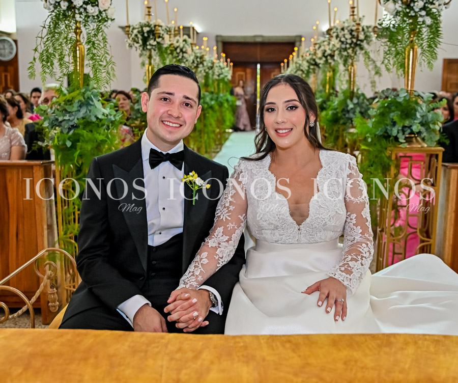 Boda Giselle Férez Bueso y Renán Núñez Ocampo