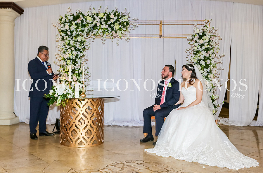 Karen Moradel y Ángel Andreakis