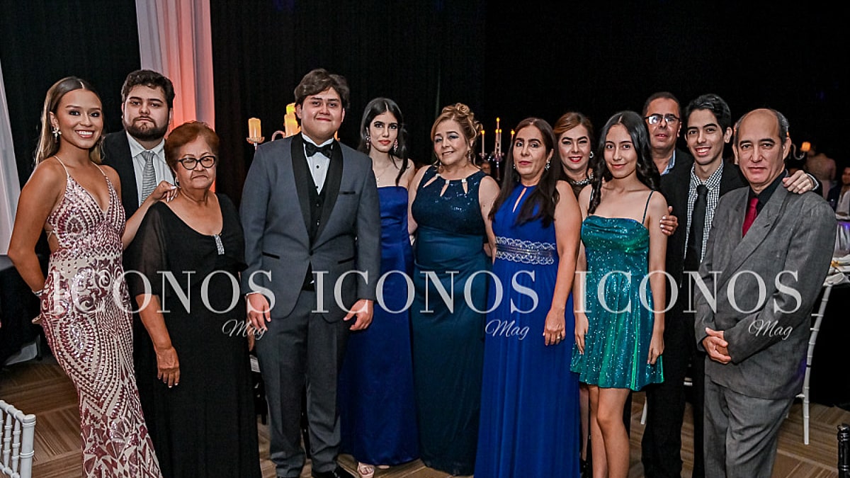 especial graduaciones 2023