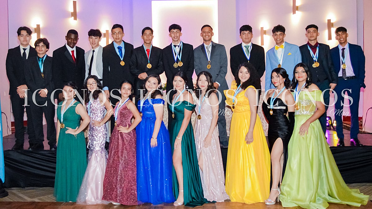 especial graduaciones 2023