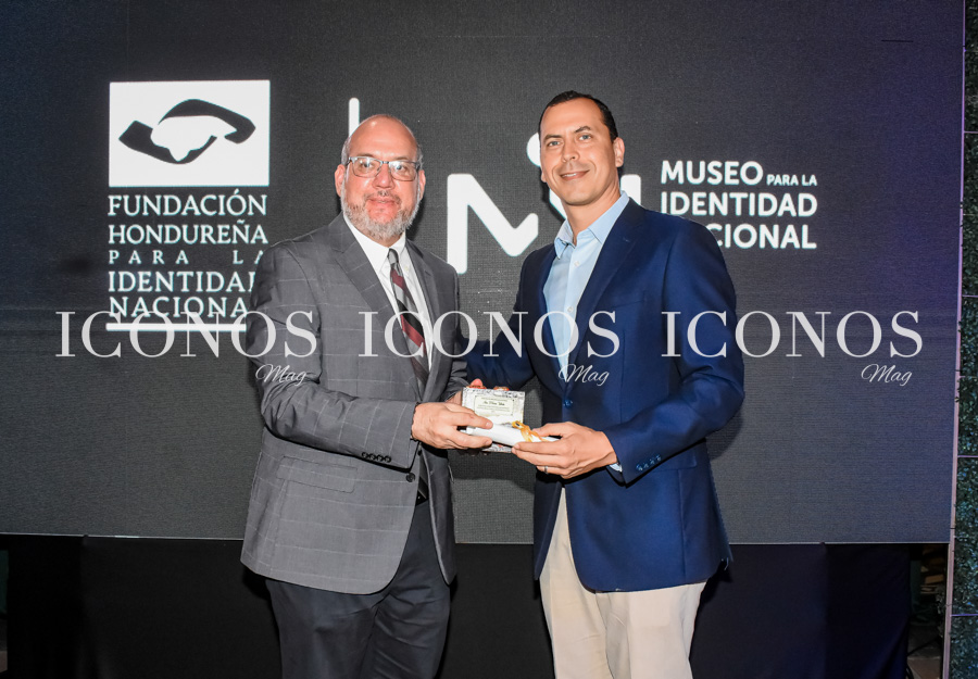 Reconocimiento Grupo Flores en Mecenazgo Cultural 2023